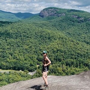 Meet your Posher, Emma